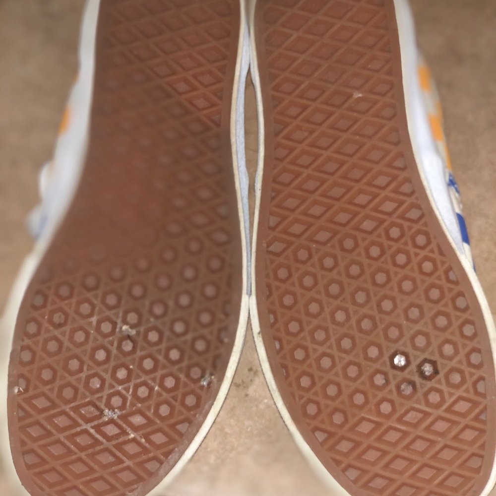 Vans - Picture 4 of 4